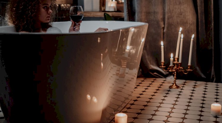 Therapeutic Body care Bath routine for Women